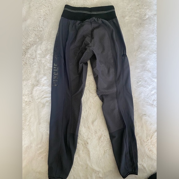 Pikeur GIA athleisure full seat breeches sz26 - Picture 3 of 4